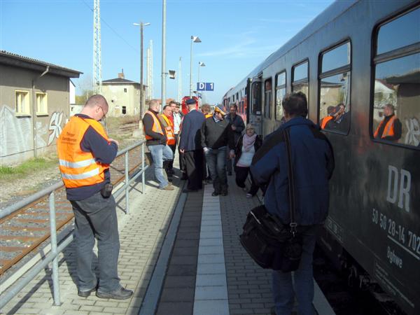 Fotohalt in Arnstadt Hbf, ©Stefan Scholz